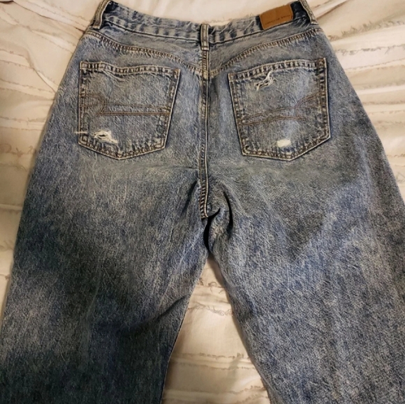 AE Relaxed mom jeans - Picture 3 of 5